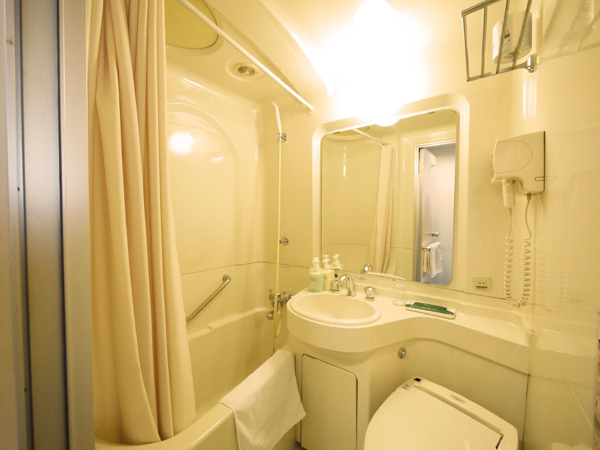 Hotel Route-Inn Fukaya Ekimae מראה חיצוני תמונה