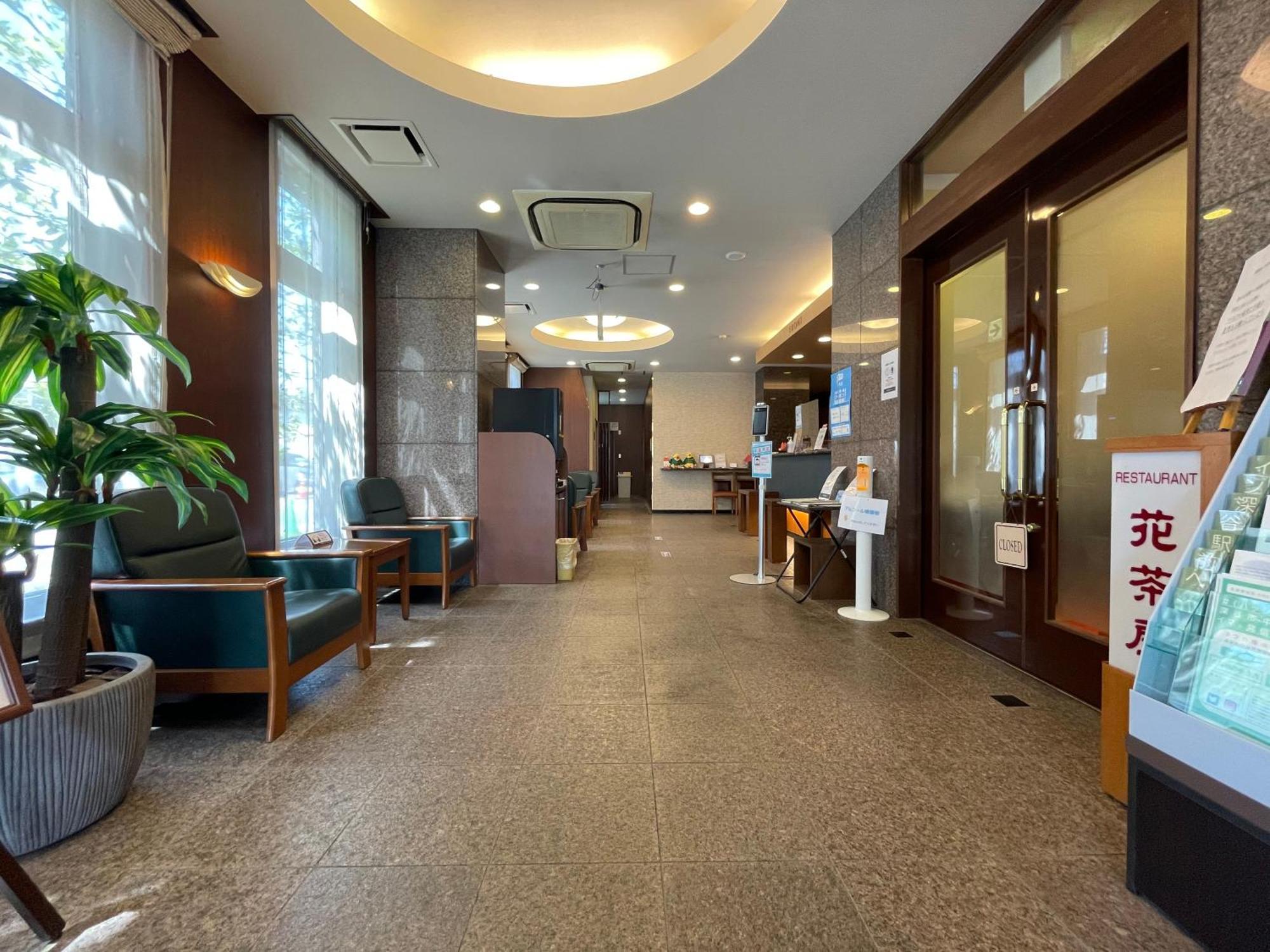 Hotel Route-Inn Fukaya Ekimae מראה חיצוני תמונה